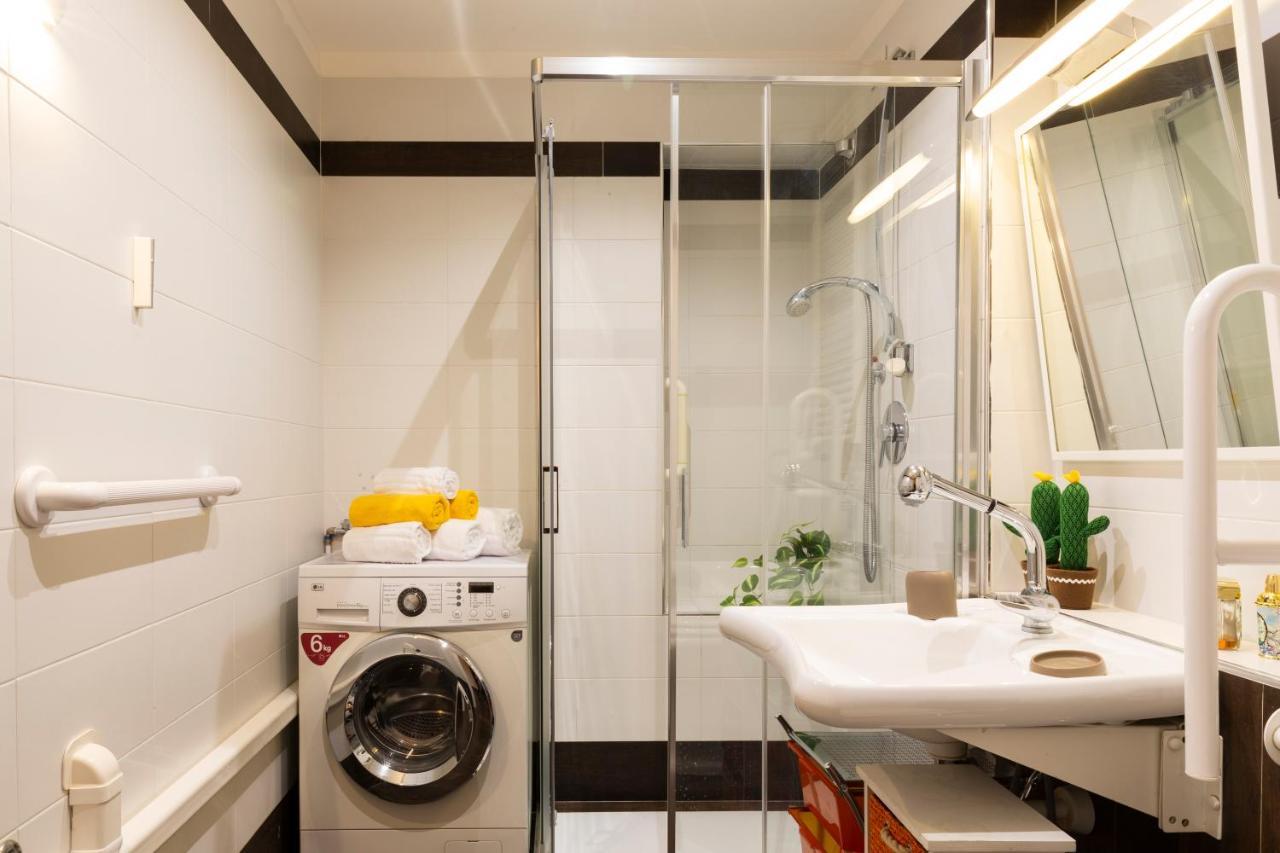 Living Isola Apartment มิลาน ภายนอก รูปภาพ