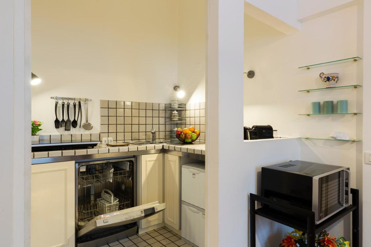 Living Isola Apartment มิลาน ภายนอก รูปภาพ