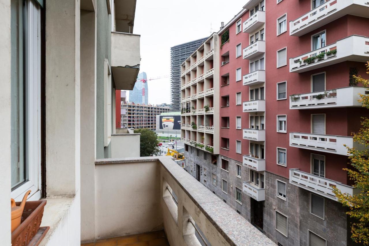Living Isola Apartment มิลาน ภายนอก รูปภาพ